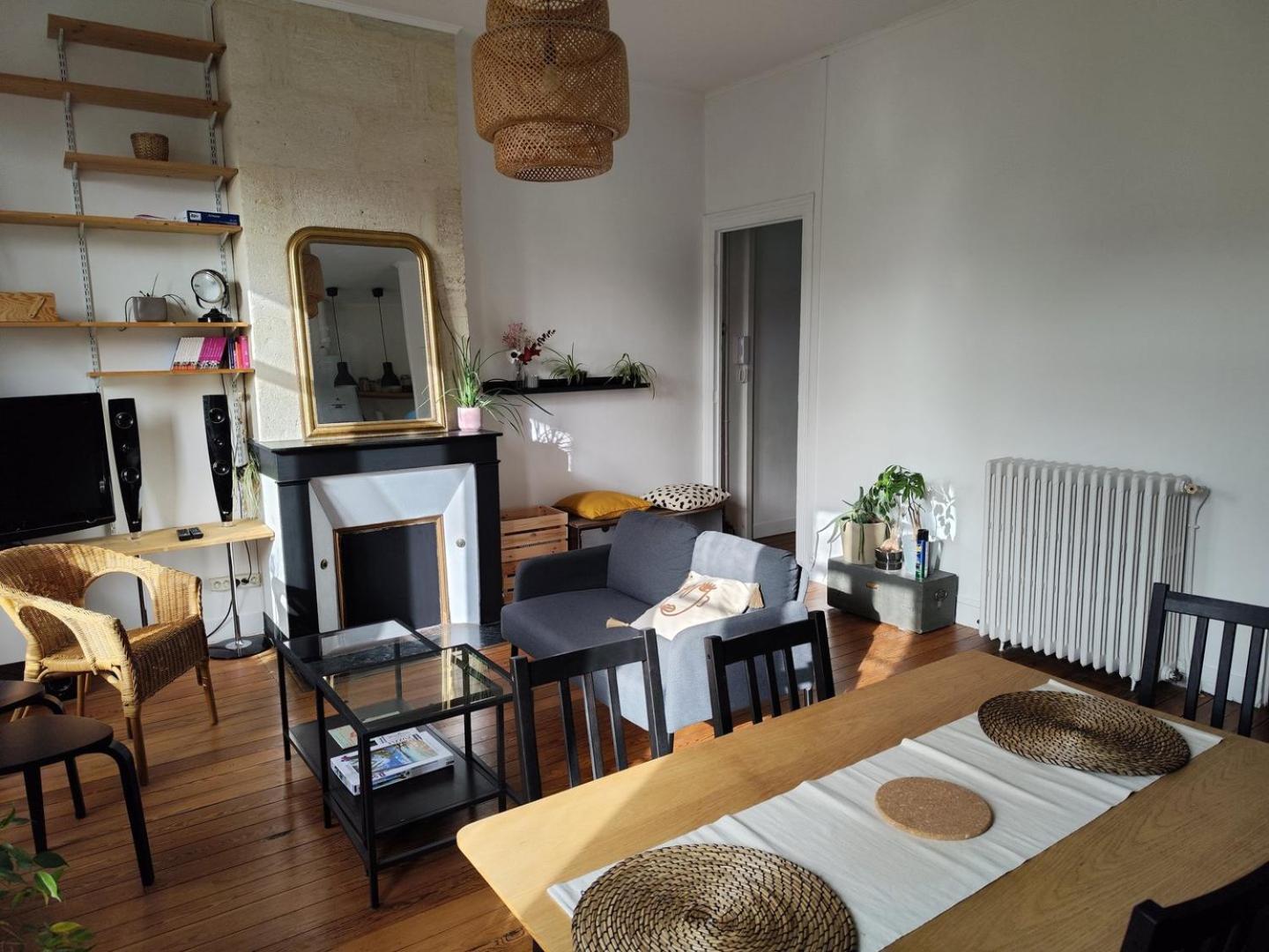 Charming Apartment Bordeaux Center Kültér fotó